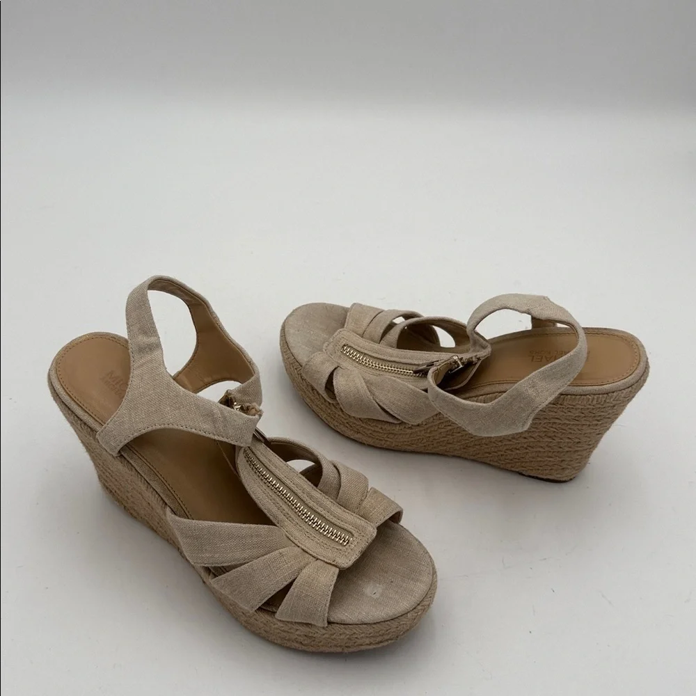 Michael Kors chic canvas